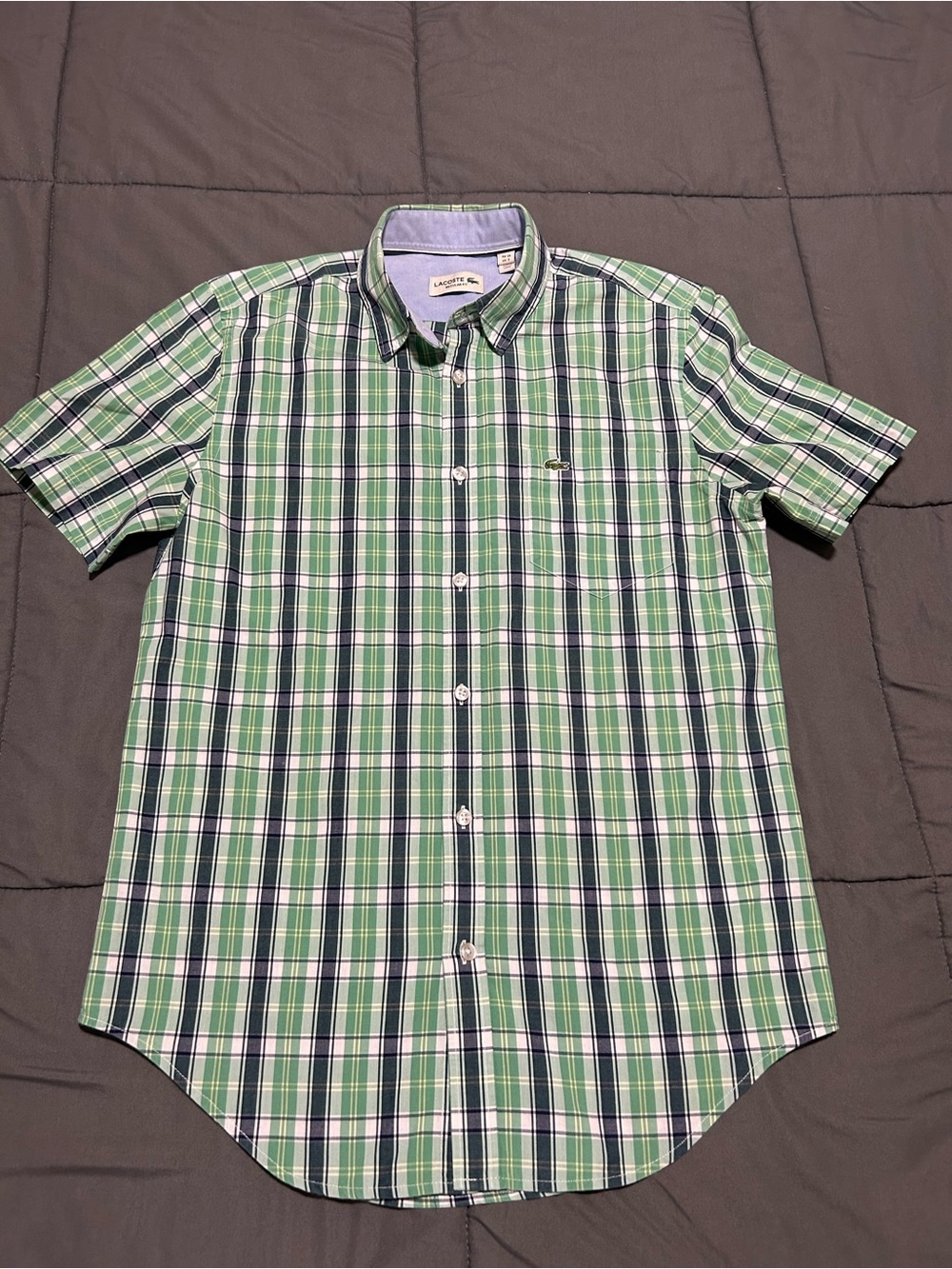 LacosteToreador Short-Sleeve Green Plaid Button-Down Shirt. Sz S